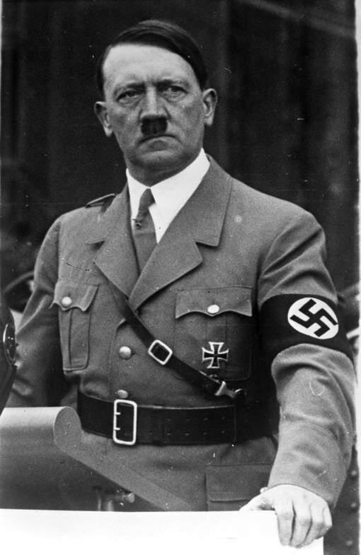 AVT_Adolph-Hitler_9540