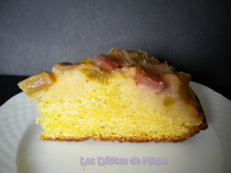 Gâteau à la rhubarbe et fève tonka façon Tatin 5