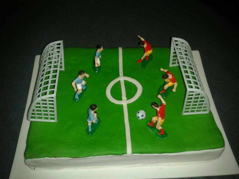 Gateau Chocolat Terrain De Foot Virginie Cuisine Pour Narvijul