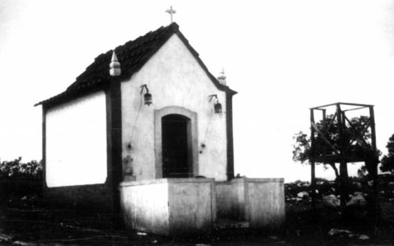 Capelinha-das-Aparies-1922