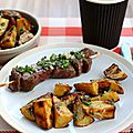 Brochettes de boeuf aux échalotes et pommes de terre aux herbes (recette barbecue)
