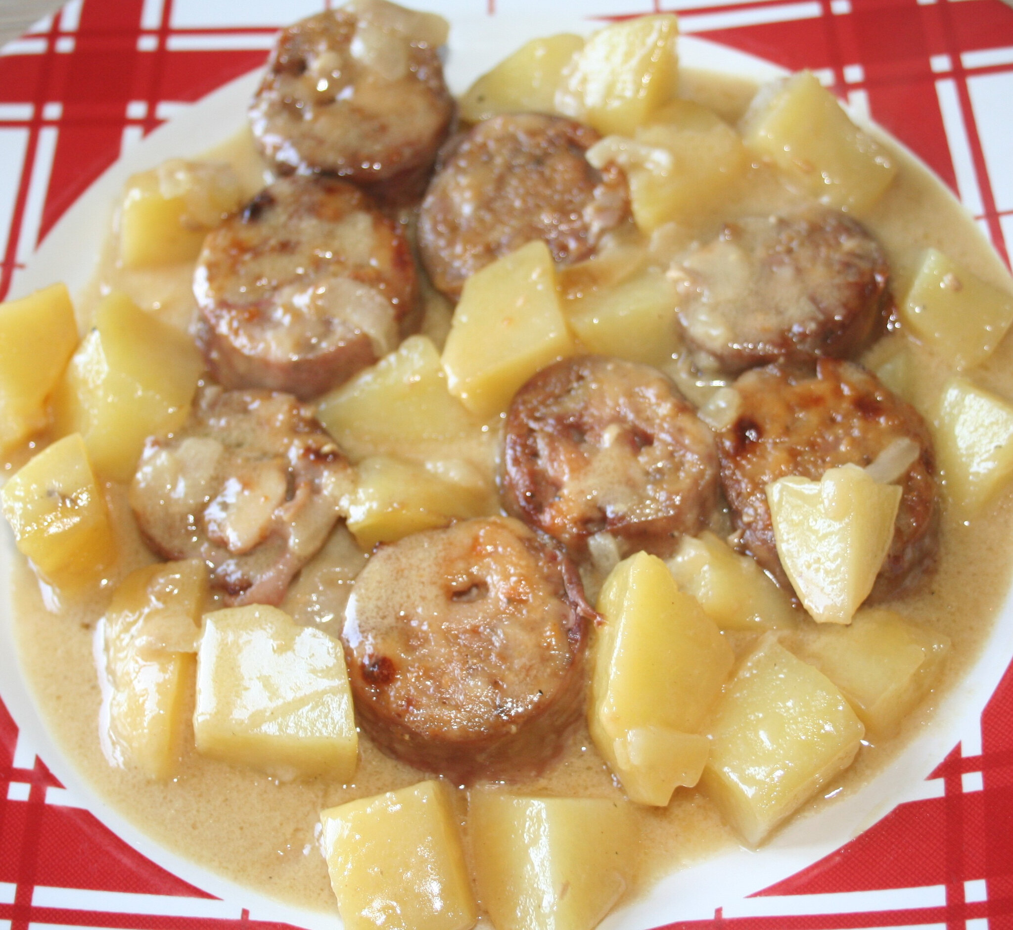 Recette Gratin D andouillette à La Lyonnaise Gratin d'andouillettes à la lyonnaise - amafacon