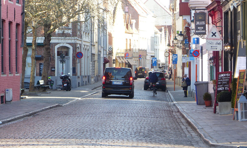 P1350818