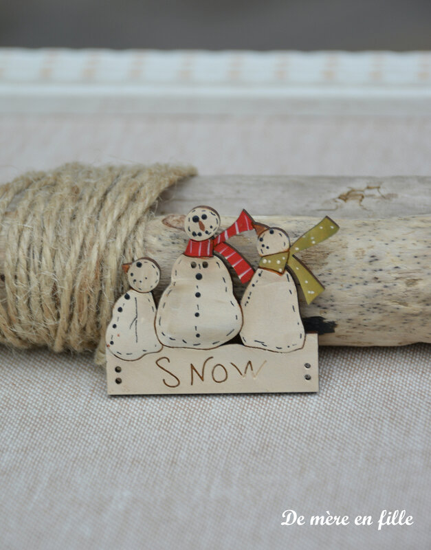 trio de bonhommes de neige snow