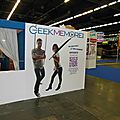Stand Geekmemore