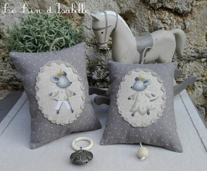 coussin musical souricette et souriceau