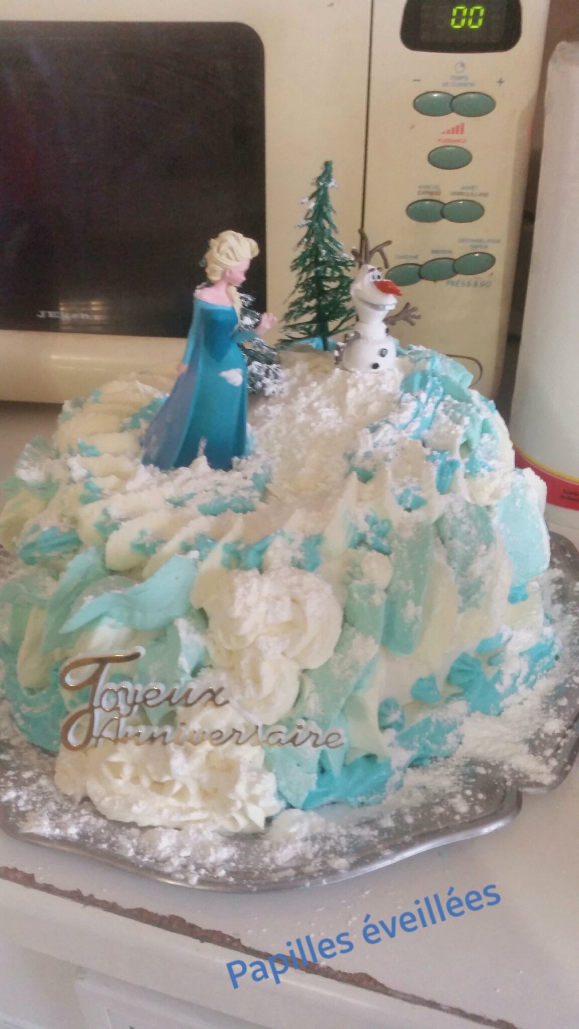 Gâteau reine des neiges - Cerfdellier le Blog