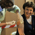 SUITE AFFAIRE SUR LE <b>VACCIN</b> GRIPPE A/ H1N1 : ROSELYNE BACHELOT ASSIGNEE EN REFERE LE 4 JANVIER 2010 AU TGI DE PARIS