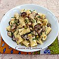 Rigatoni aux cèpes, thym, fruits secs, fondue de gorgonzola