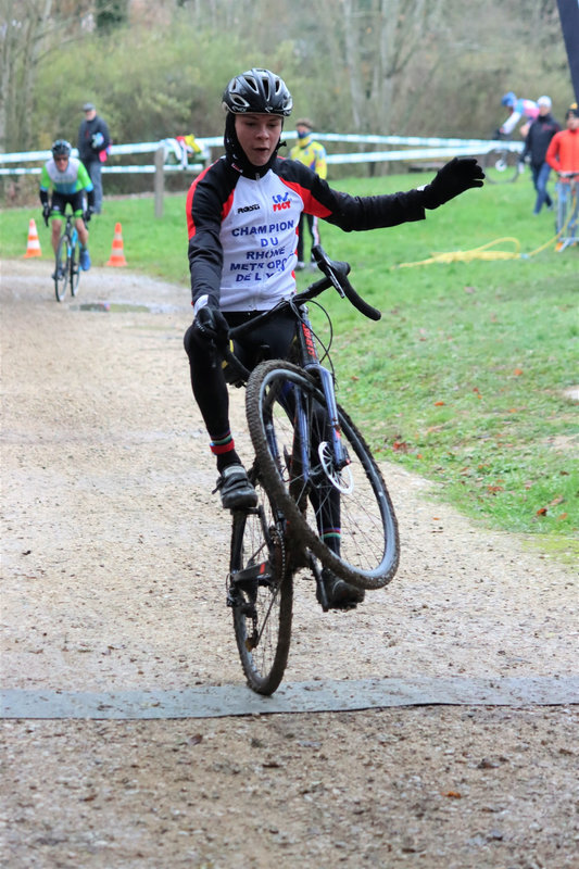 O_CC VILLARS 370