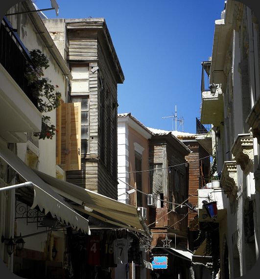 fa_ades_ruelles_cr_tes_2