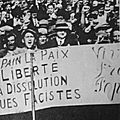 1933 - l'internationale communiste fiche tous les communistes