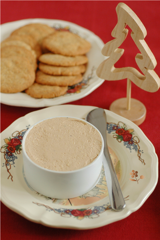 Mousse de foie gras & sablés parmesan-quatre épices_1