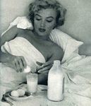 1952_bel_air_hotel_by_dedienes_bed_03_2a
