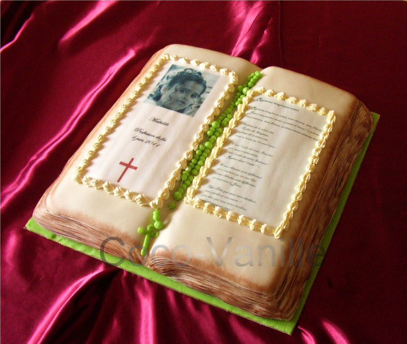 Gateau Livre Photo Communion Les Patisseries De Coco Vanille