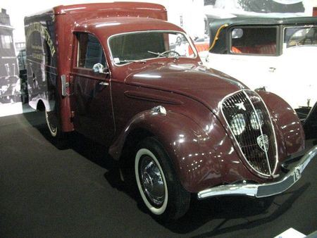 Peugeot202Uav1