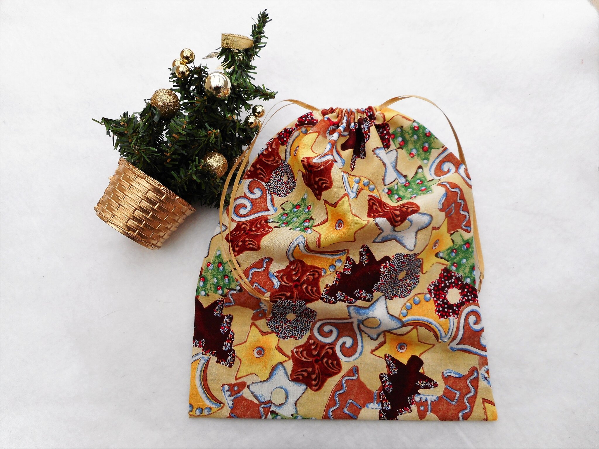 Sac cadeau tissu broderie joyeux noël rennes flocons bleus coton