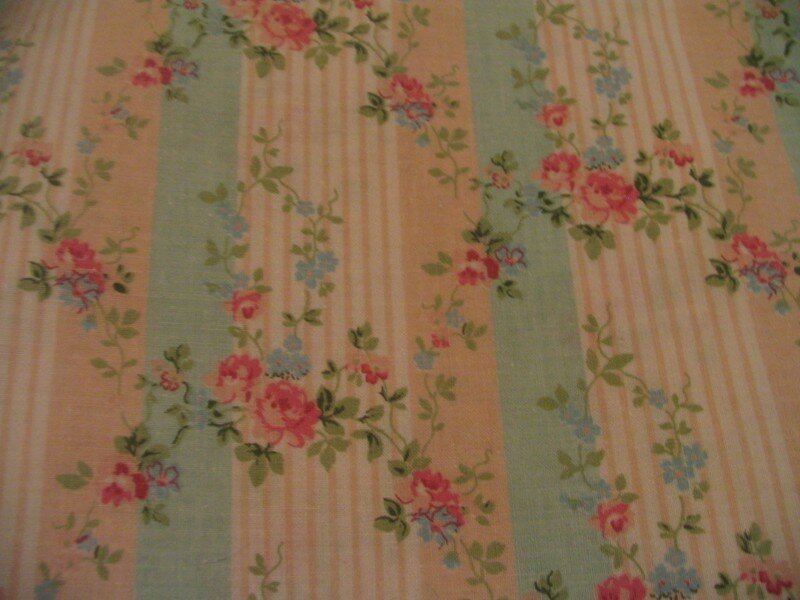 Du tissu en stock - \ Du tissu en stock - \