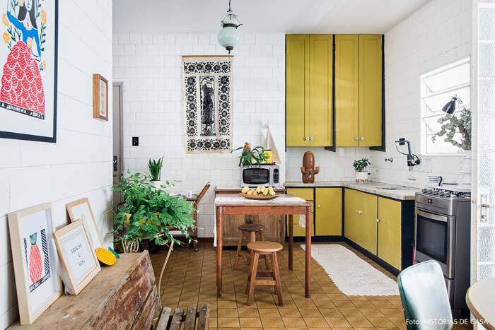 26-decoracao-apartamento-estilo-vintage-cozinha-mostarda