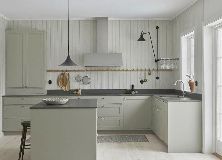 est-living-nordic-style-kitchen-nordiska-kok-shaker-kitchen-750x540