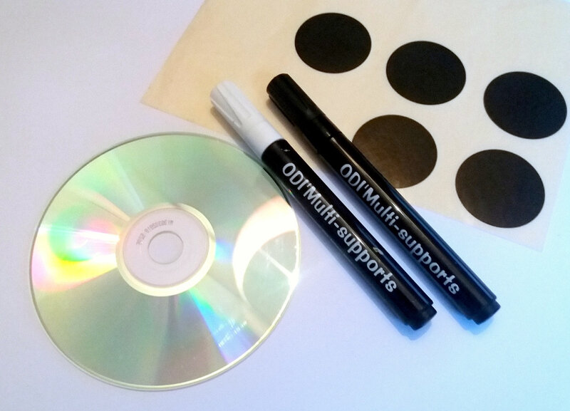 316-Noir et blanc-Graphisme sur CD (86)