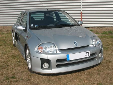 RenaultClioV6av