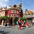 Disneyland resort LA (293)