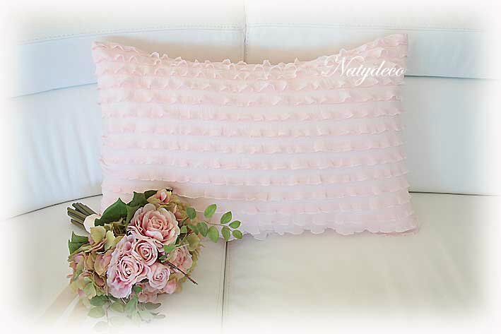 coussin-volant-rose