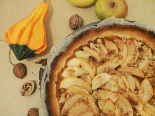 Tarte Aux Pommes Noix Et Confiture De Potiron A La Canelle Une Bisontine En Cuisine