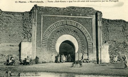 29_MARRAKECH_Porte_Bab_Agnaou_le_courrier_au_dos_de_cette_carte_date_de_1912