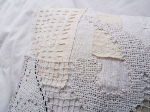 detail_white_b