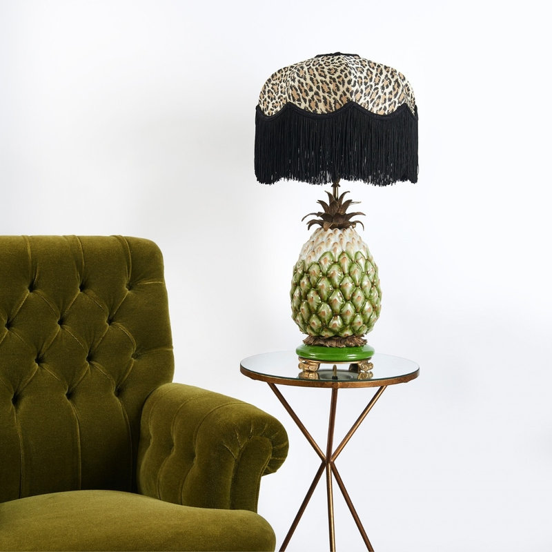 wild_card_tilia_lampshade_butterscotch_ananas_lampstand_natural
