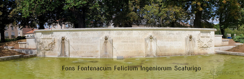 Savary de Thouars, Vicomte de Fontenay - Fons Fontenacum Felicium Ingeniorum Scaturigo La fontaine des Illustres (Place Viète)