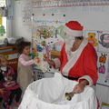 880-La distribution des cadeaux.