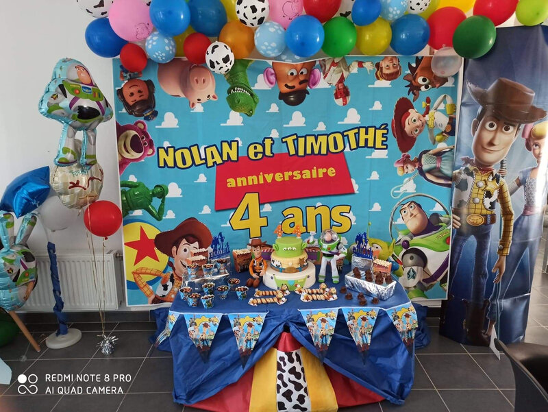 Anniversaire Toy Story : VegaooParty, vente de déco anniversaire et  accessoires de fête