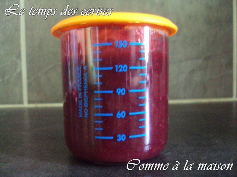 Les Repas De Bebe La Compote De Cerises 6 Mois Et Comme A La Maison