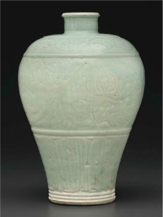 A rare large Qingbai carved vase, meiping, Yuan dynasty (1279-1368)