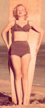 1950-beach-bikini_purple-011-1-by_willinger_or_lester-1a