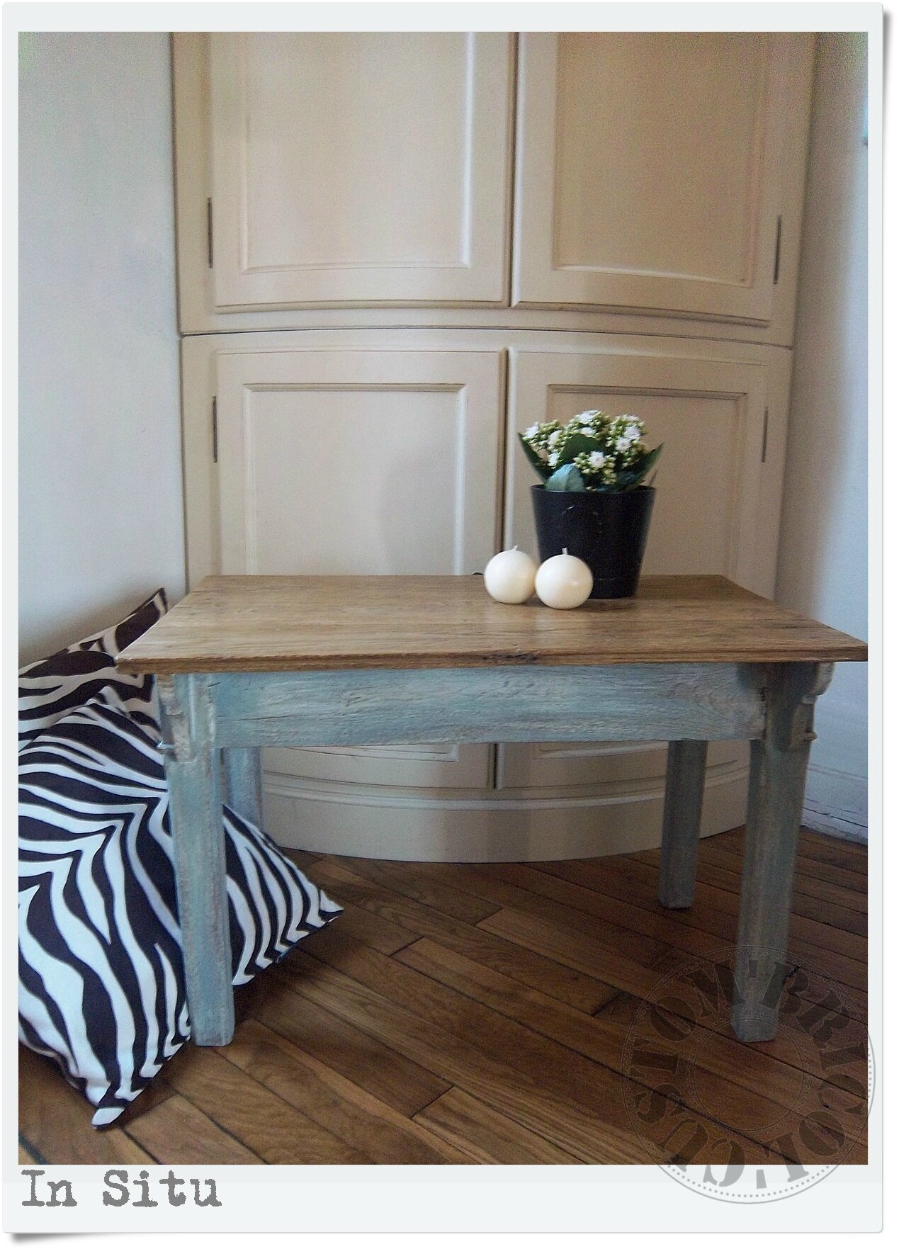 Table Basse Gustavienne