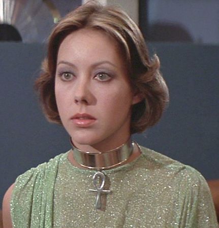 Next photo of Jenny Agutter