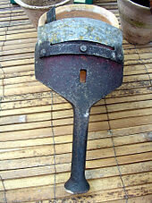 Pousse_crampon