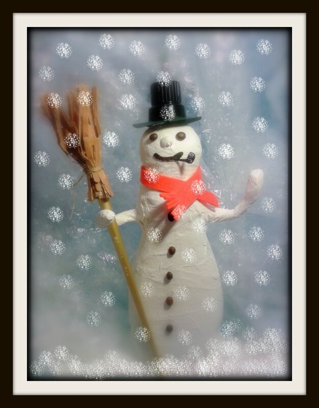 140_Noël et Nouvel an_Bonhomme de neige (103cflouNC)