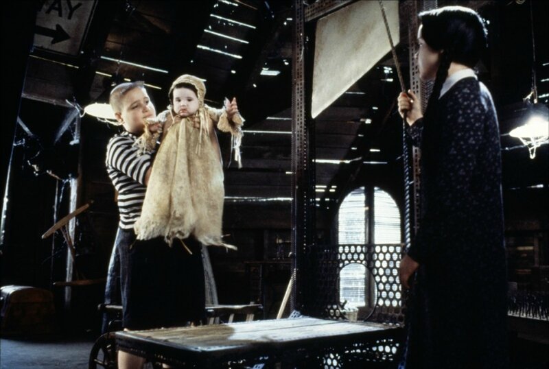 Mercredi, Pugsley et le petit Puberté Addams