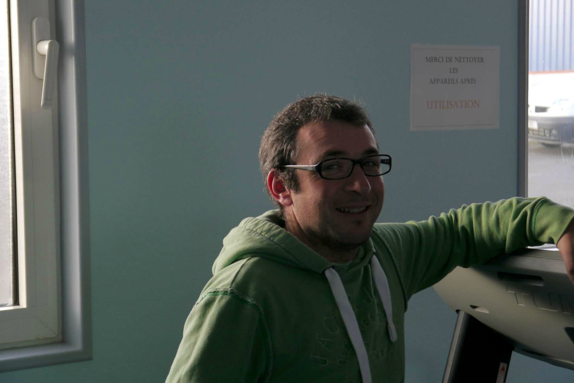 Et je cours, je me raccroche