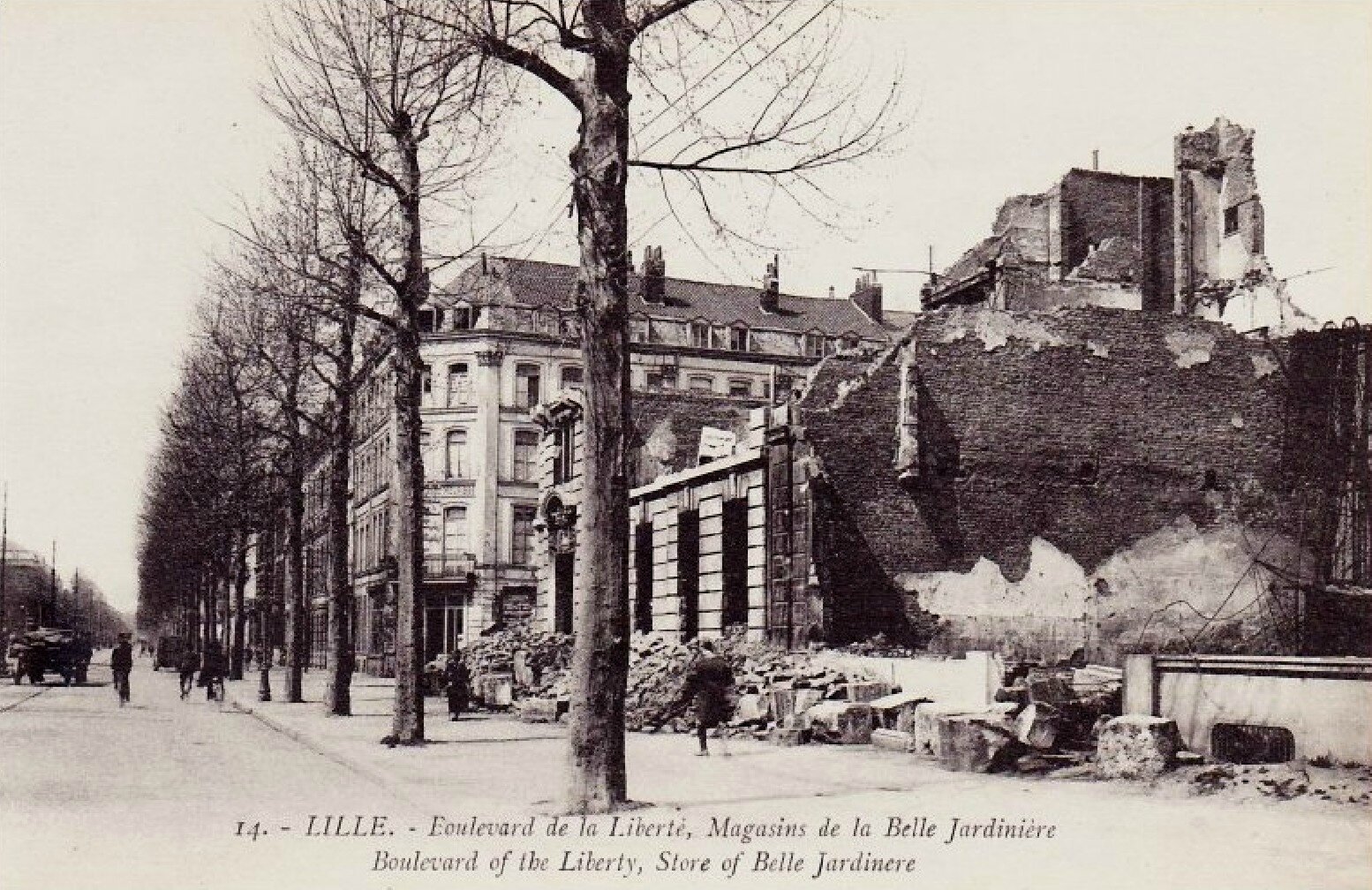Lille, Boulevard de la Liberté, Magasin de la Belle jardinière (destruction des 10-12 octobre 1914) carte postale coll