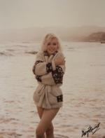2017-03-27-Marilyn_through_the_lens-lot89