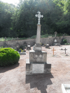 55300 - Deuxnouds aux Bois - cimetiere
