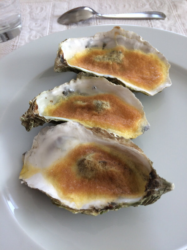 Entrée Huîtres gratinées au champagne Terre et Mar