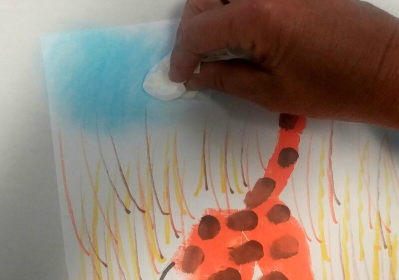 219_Afrique_Une girafe dans la main (59)