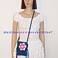 mini sac for mobile phone crochet bleu c